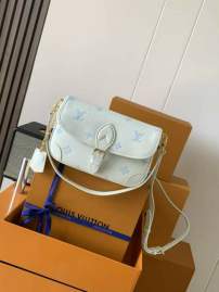 Picture of Louis Vuitton Handbags _SKUfw235415544fw